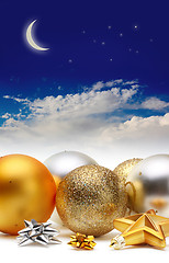 Image showing gold and silver Christmas balls