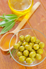 Image showing green olives