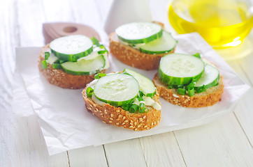 Image showing bread with cucumber