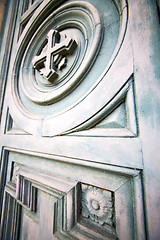 Image showing  cross traditional   door    in italy     texture nail