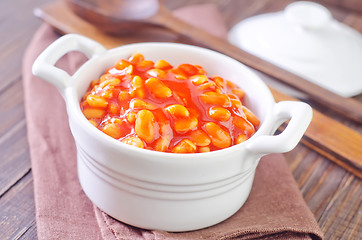 Image showing white beans with tomato sauce