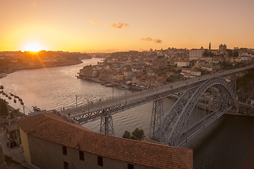 Image showing EUROPE PORTUGAL PORTO RIBEIRA OLD TOWN DOURO RIVER