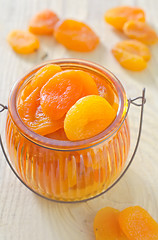 Image showing dry apricots