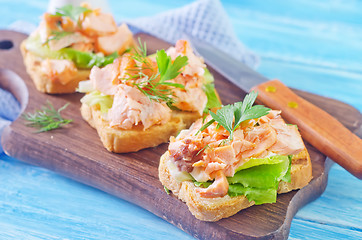 Image showing bread with salmon