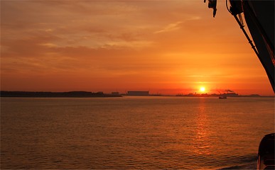 Image showing Sunrise 06.08.2007