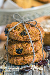 Image showing Oatmeal cookies with raisins.