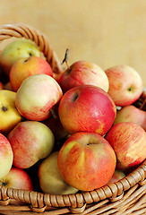 Image showing Ripe red apples in a basket 