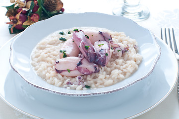 Image showing Risotto with crab and squid