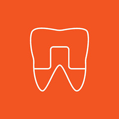 Image showing Crowned tooth line icon.