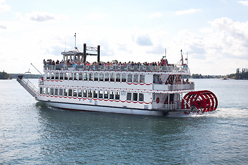 Image showing Boating and steamer