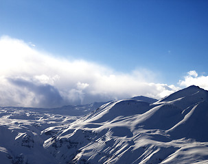 Image showing Evening sunlight mountains in mist