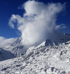 Image showing Viewpoint on snowy mountains 
