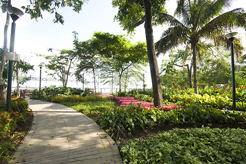 Image showing malecon 2000 guayaquil ecuador