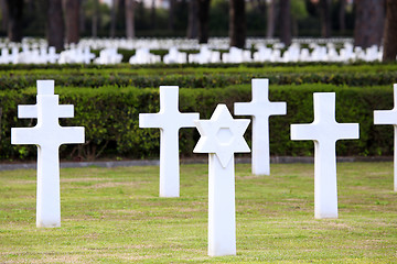 Image showing NETTUNO - April 06: Tombs, American war cemetery of the American