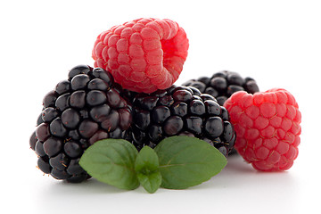 Image showing Raspberry with blackberry 