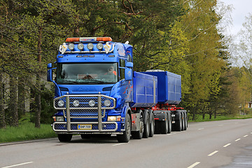 Image showing Blue Scania Combination Vehicle Transports Limestone