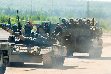 Image showing Convoy of T80U tank and Buk-M1-2 in motion. Russia