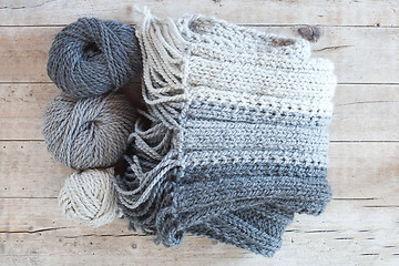 Image showing wool grey scarf and yarn