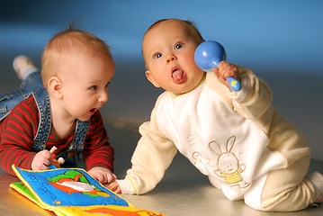 Image showing Babies playing with toys