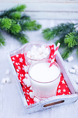 Image showing fresh milk and marshmellow