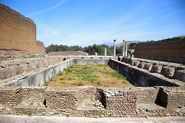 Image showing Ancient ruins of Villa Adriana ( The Hadrian\'s Villa ), Edificio