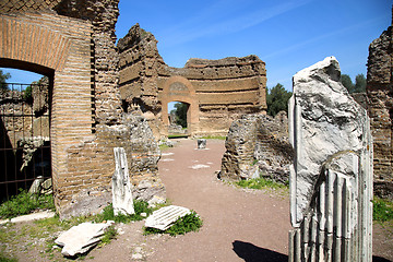 Image showing Ancient ruins of Villa Adriana ( The Hadrian\'s Villa ), Ninfeo P