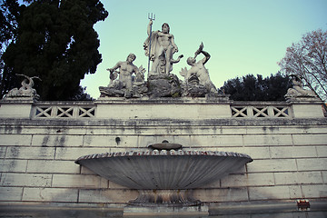 Image showing Fountain of Neptune in Piazza del Popolo, Rome, Italy ( photogra