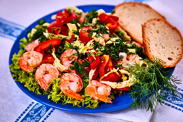 Image showing Green salad with shrimps