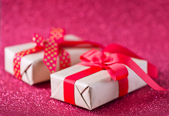 Image showing presents