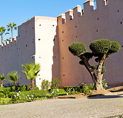 Image showing brown  old ruin in    gardensky  near the  