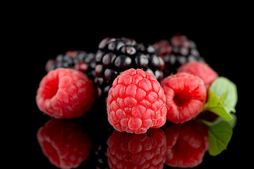 Image showing Blackberry and raspberry