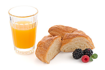 Image showing Croissant , raspberries and blackberries