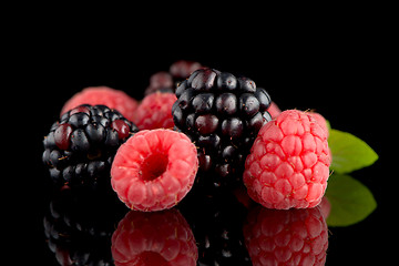 Image showing Blackberry and raspberry