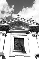 Image showing monument old architecture in italy europe milan religion       a