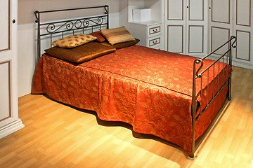 Image showing Vintage bed