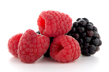 Image showing Raspberry with blackberry 