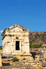 Image showing and the  temple    old construction in column  