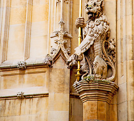 Image showing marble and statue in old city of london england