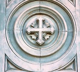 Image showing  cross traditional   door    in italy   ancian wood and   tradit