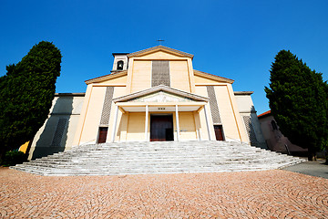 Image showing heritage    architecture in italy europe milan      and sunlight