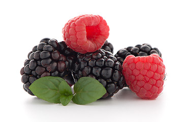 Image showing Raspberry with blackberry 