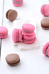 Image showing traditional french macarons 