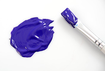 Image showing  paint brush and paint