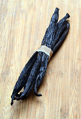 Image showing vanilla pods 