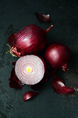 Image showing Fresh red onions