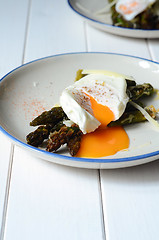 Image showing Green asparagus with poached egg