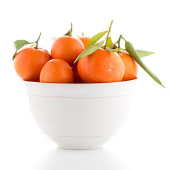 Image showing Tangerines on ceramic white bowl 