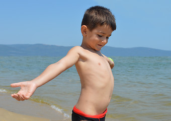 Image showing Child of the beach