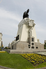 Image showing plaza san martin statue lima peru