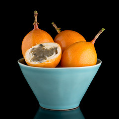 Image showing Passion fruit maracuja granadilla